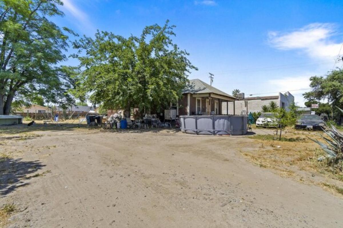 Picture of Home For Sale in Hanford, California, United States