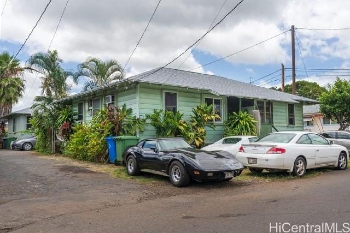 Picture of Home For Sale in Pearl City, Hawaii, United States