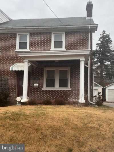 Home For Sale in Chester, Pennsylvania