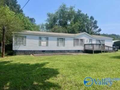 Home For Sale in New Hope, Alabama