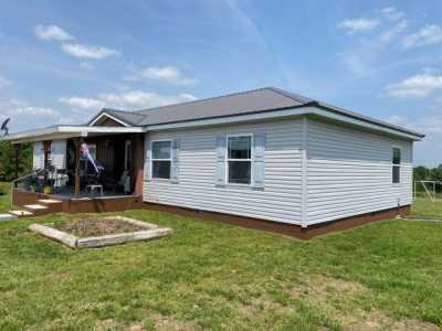 Home For Sale in Neosho, Missouri