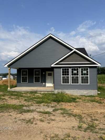 Home For Sale in Cornersville, Tennessee