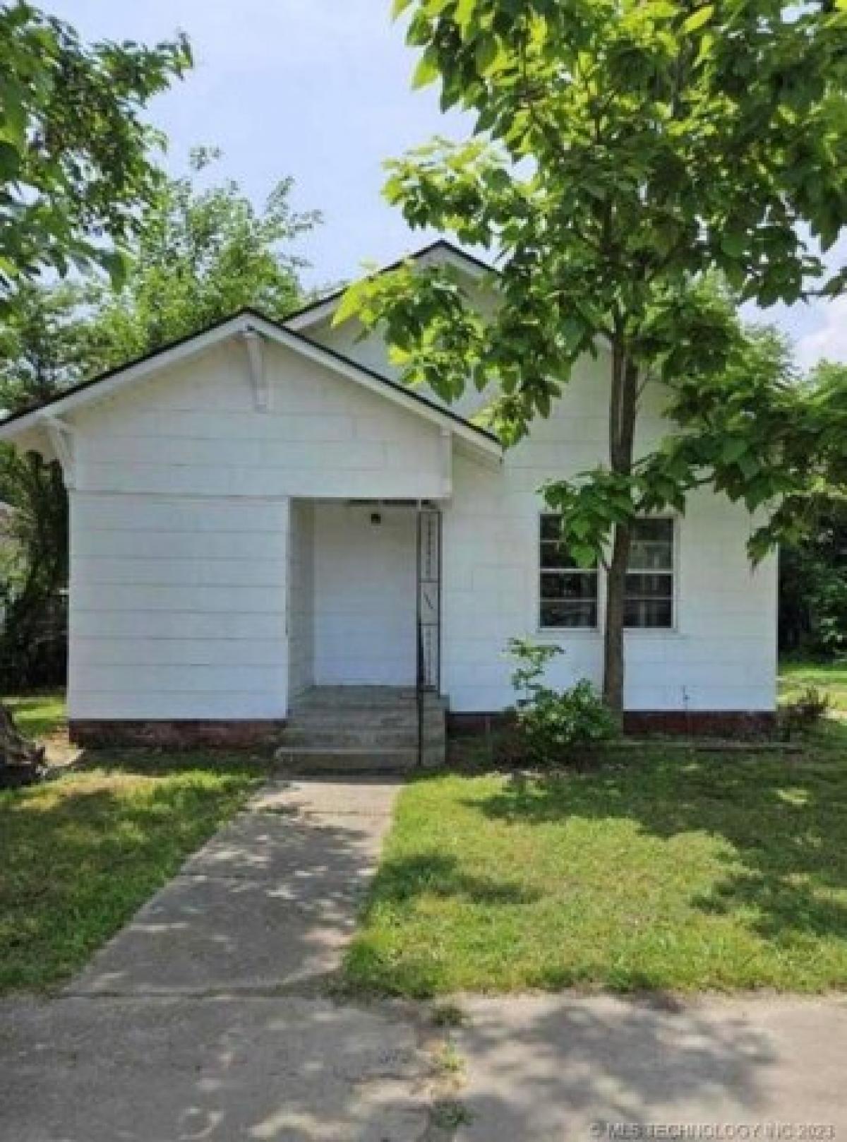 Picture of Home For Sale in Ada, Oklahoma, United States