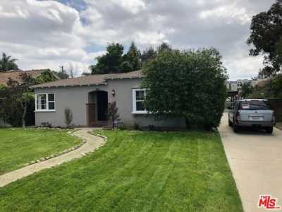 Home For Rent in North Hollywood, California