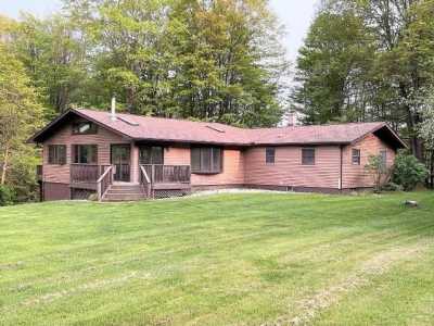 Home For Sale in Sugar Grove, Pennsylvania