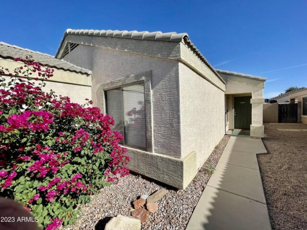 Picture of Home For Sale in El Mirage, Arizona, United States
