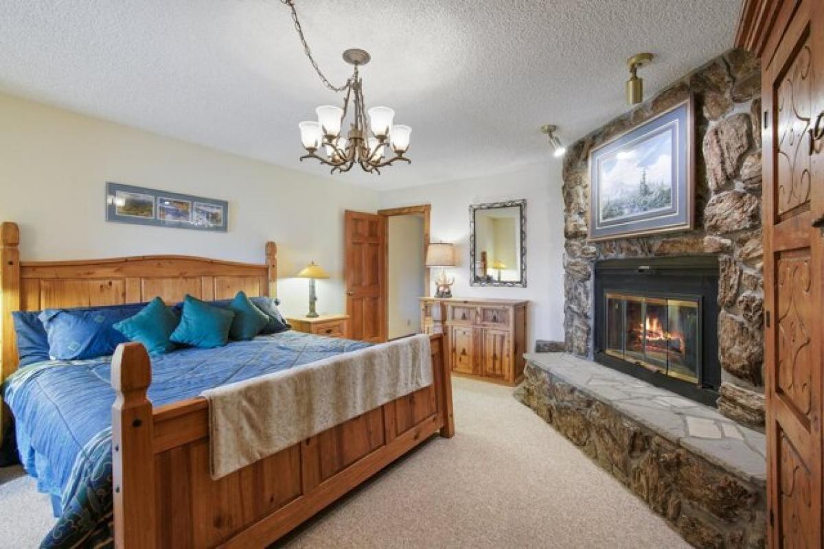 Picture of Home For Sale in Dillon, Colorado, United States