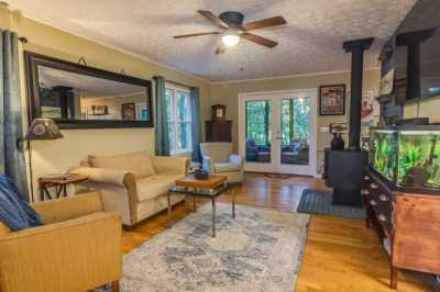 Home For Sale in Westminster, South Carolina