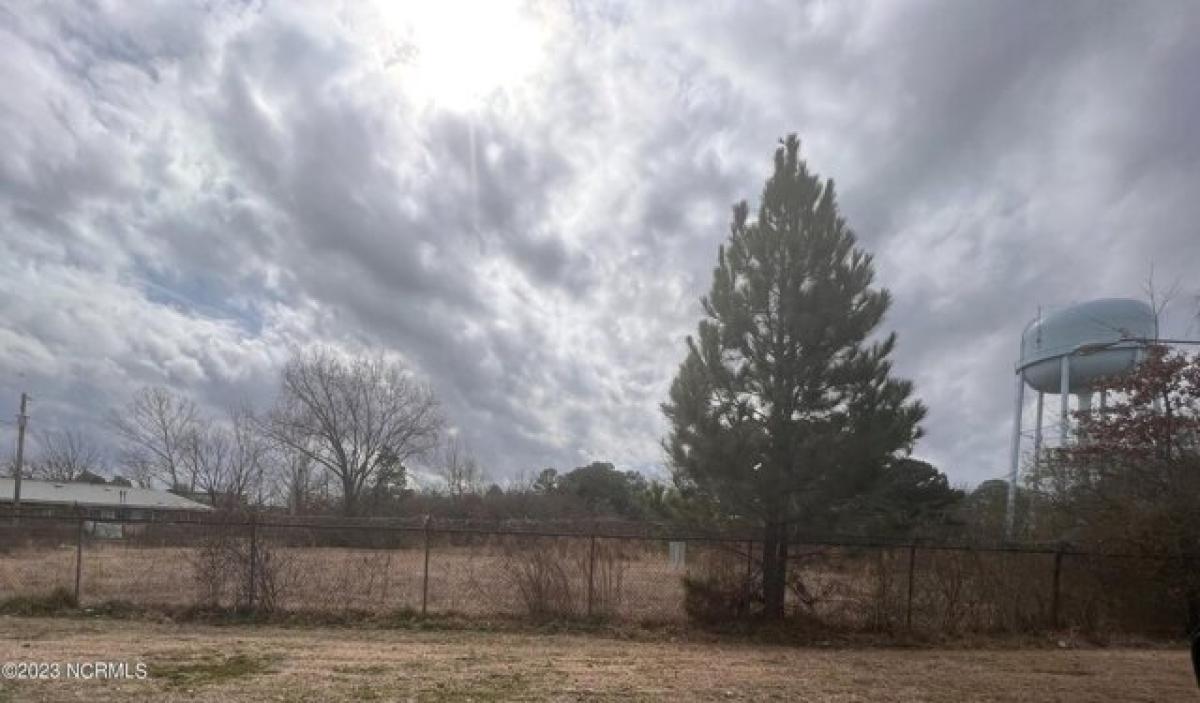 Picture of Residential Land For Sale in Robersonville, North Carolina, United States