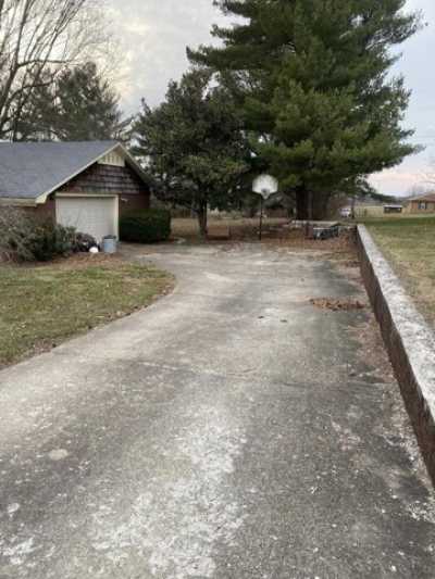 Home For Sale in Lancaster, Kentucky