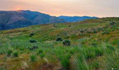 Residential Land For Sale in East Wenatchee, Washington