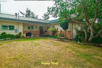 Home For Sale in Port Orford, Oregon