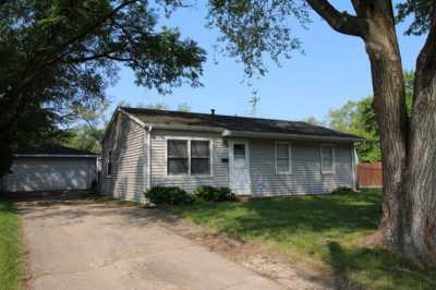 Home For Sale in Lockport, Illinois