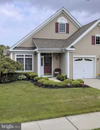 Home For Sale in Thorofare, New Jersey