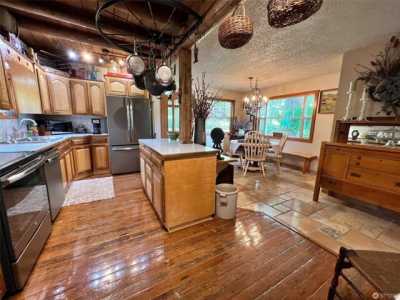 Home For Sale in Onalaska, Washington