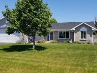 Home For Sale in Roscoe, Illinois