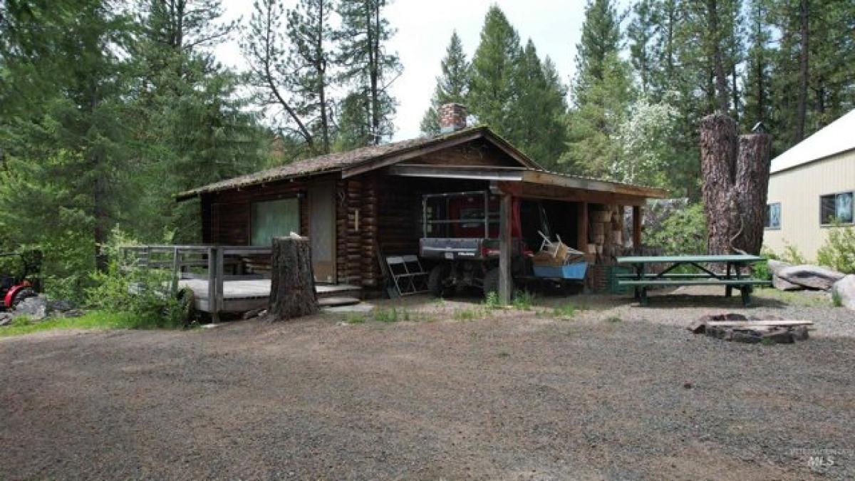 Picture of Home For Sale in Cascade, Idaho, United States
