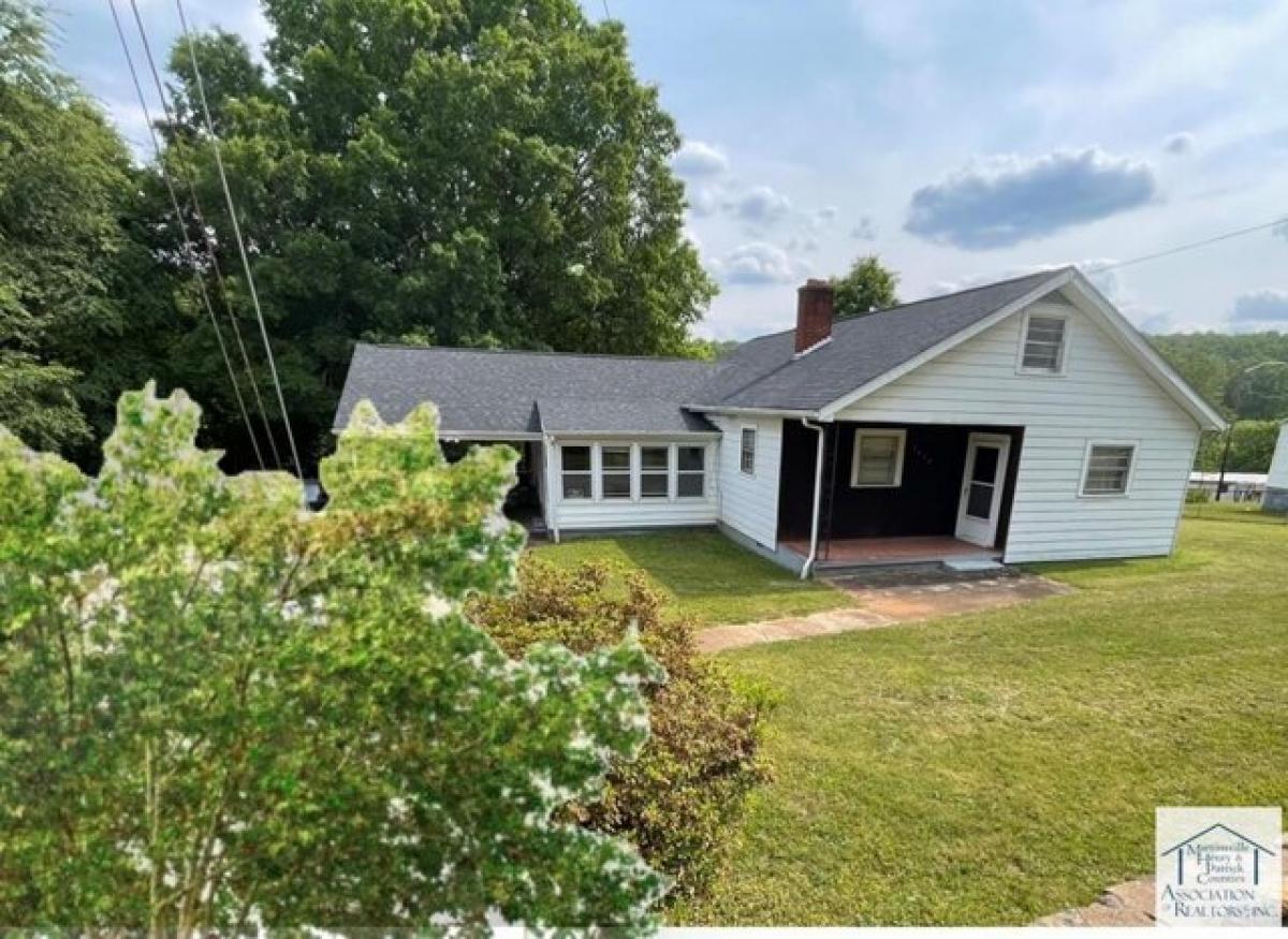 Picture of Home For Sale in Collinsville, Virginia, United States