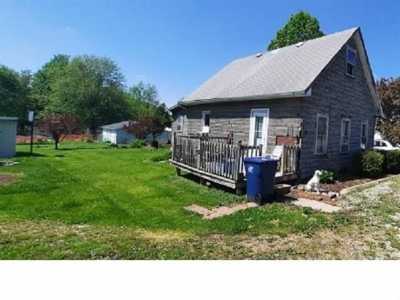 Home For Sale in East Galesburg, Illinois