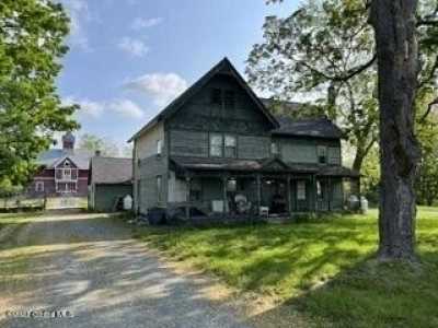 Home For Sale in Nassau, New York