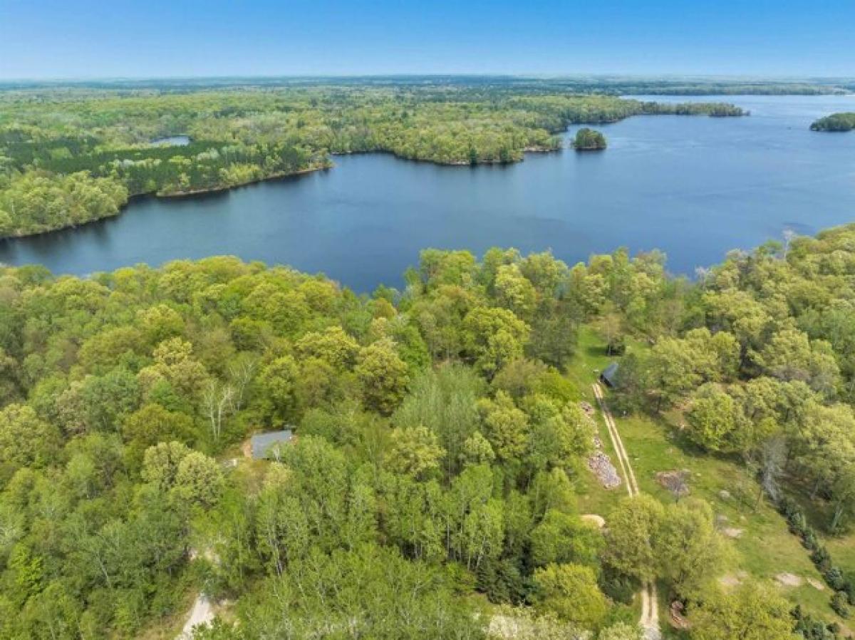Picture of Residential Land For Sale in Crivitz, Wisconsin, United States