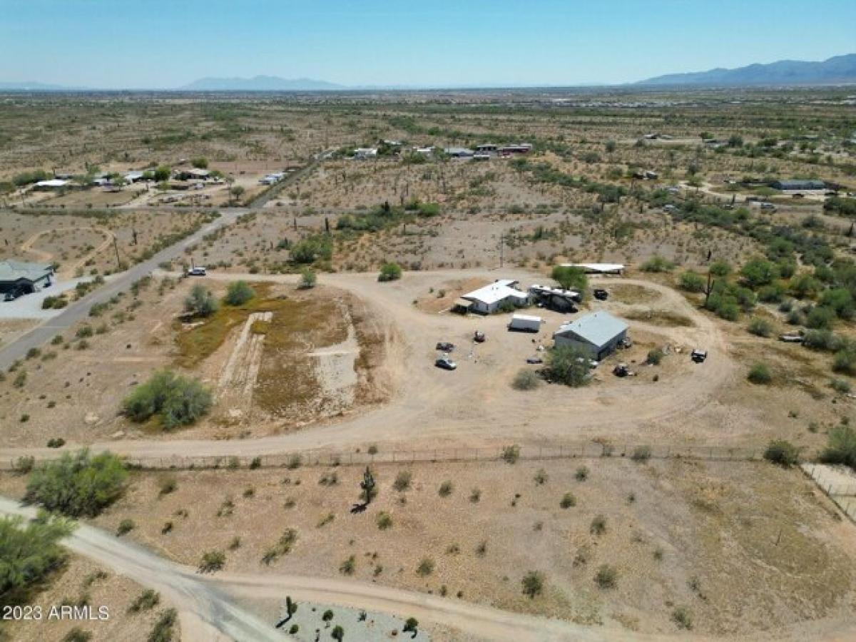 Picture of Residential Land For Sale in Surprise, Arizona, United States