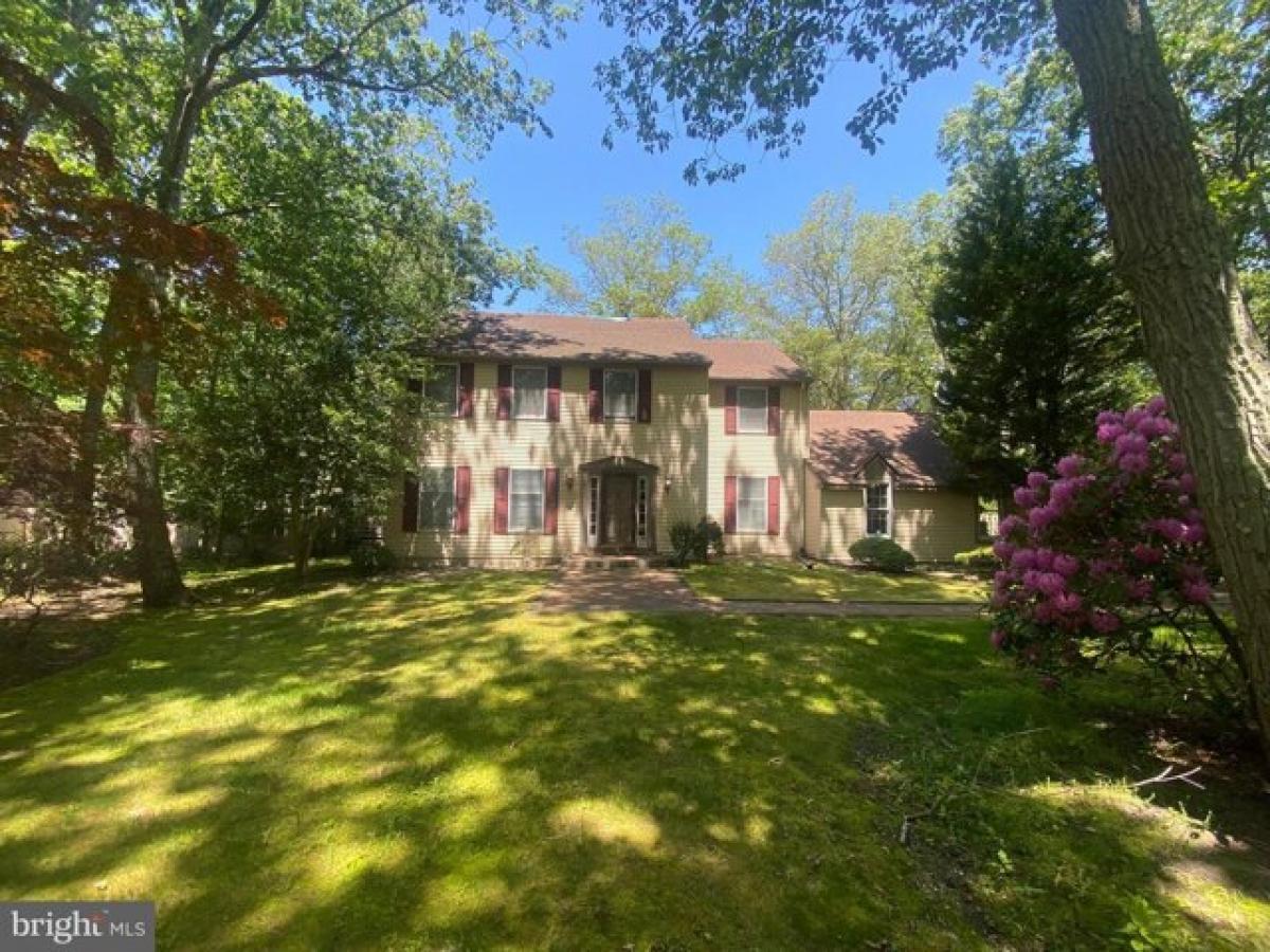 Picture of Home For Sale in Medford, New Jersey, United States