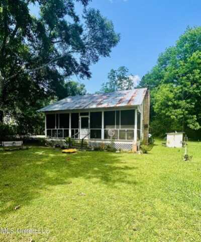 Home For Sale in Vancleave, Mississippi