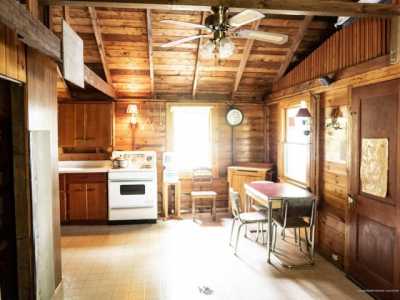 Home For Sale in Richmond, Maine