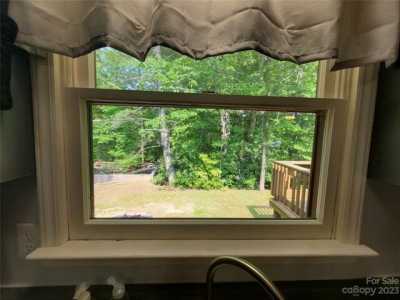 Home For Sale in Spruce Pine, North Carolina