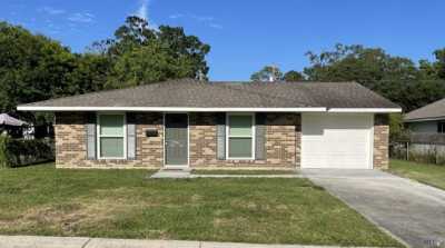 Home For Sale in Port Allen, Louisiana