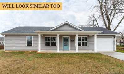 Home For Sale in Charlestown, Indiana