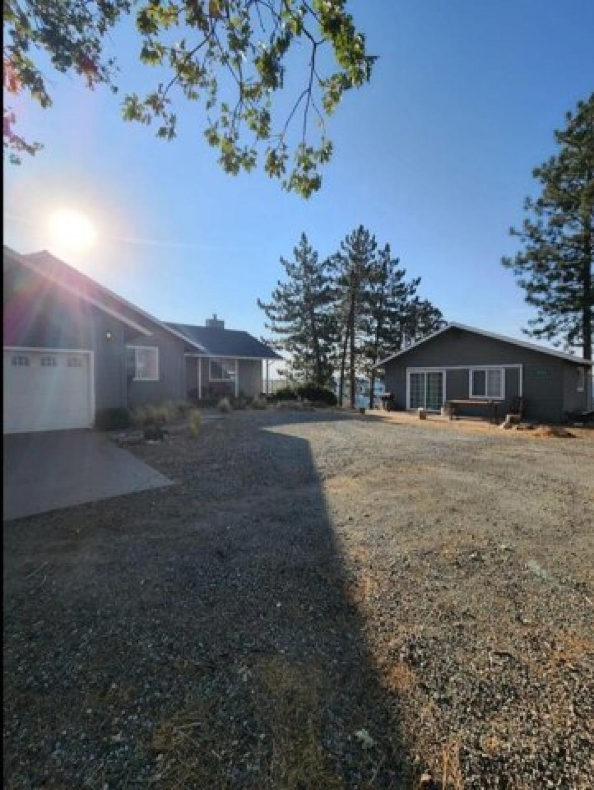 Picture of Home For Sale in Coulterville, California, United States