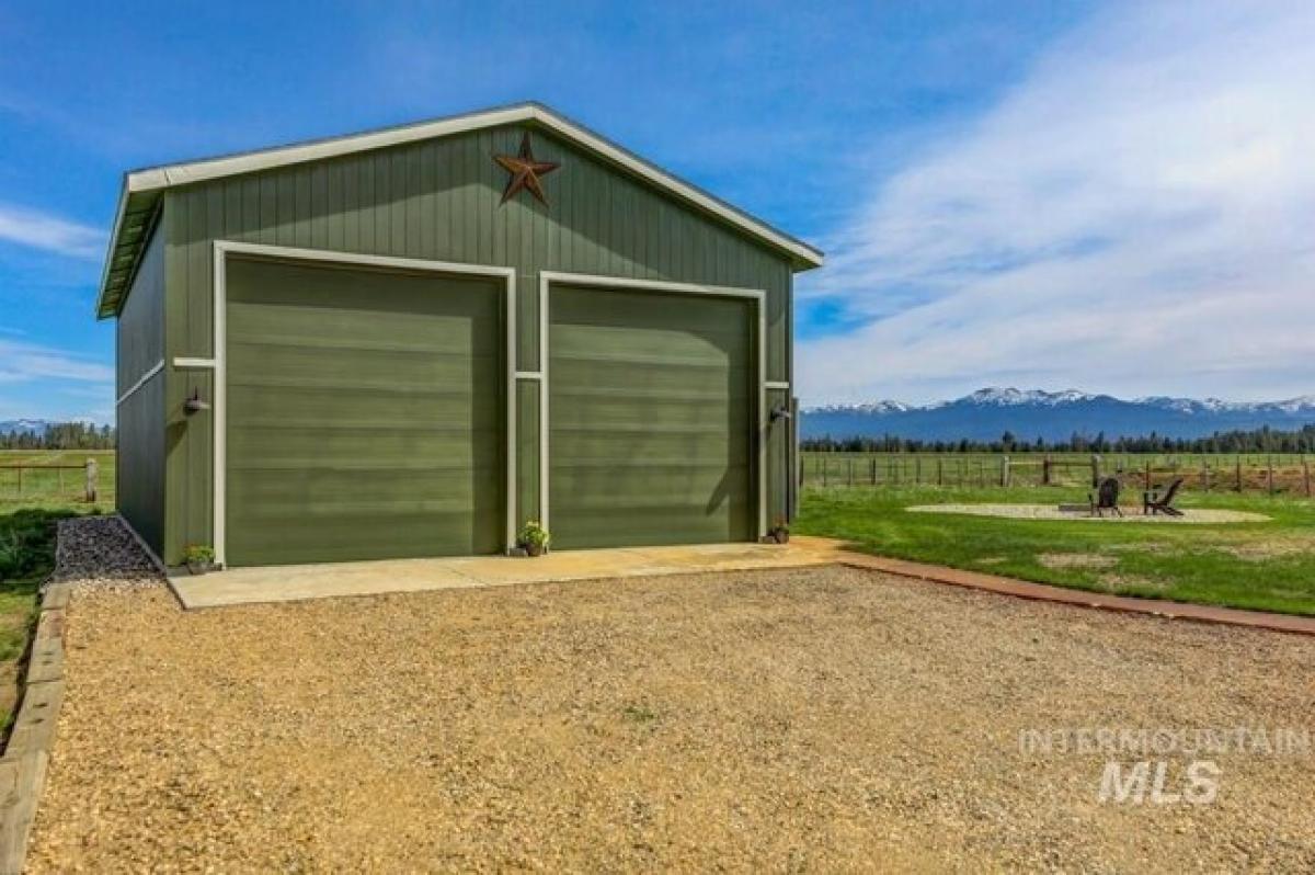 Picture of Home For Sale in Donnelly, Idaho, United States