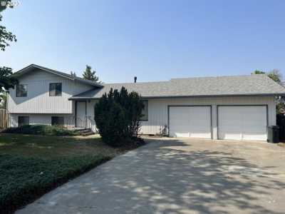Home For Sale in Irrigon, Oregon