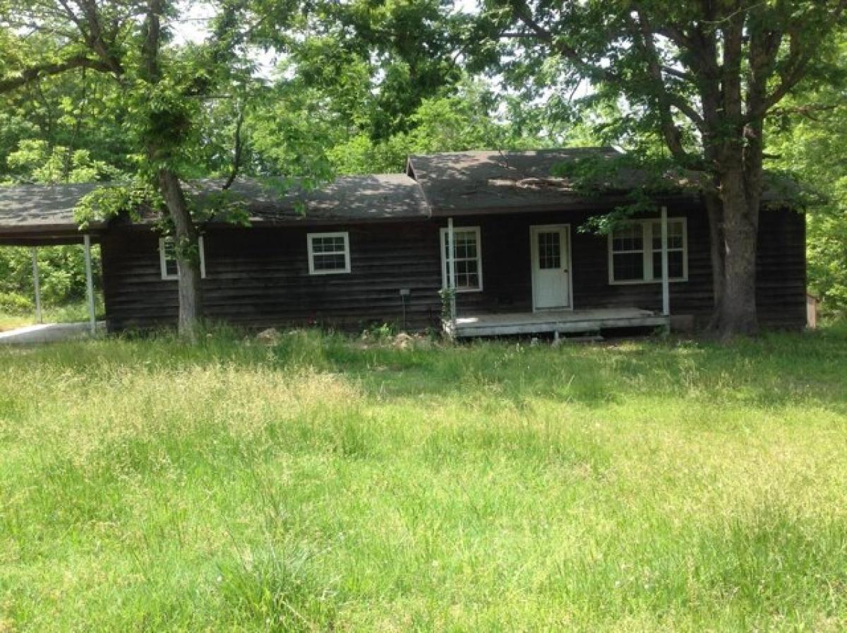 Picture of Home For Sale in Niangua, Missouri, United States