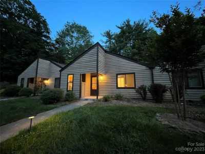 Home For Sale in Black Mountain, North Carolina