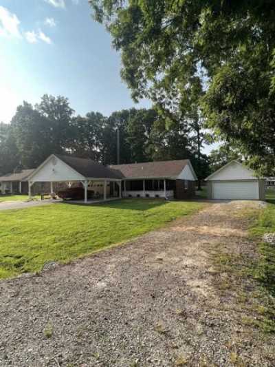 Home For Sale in Rogersville, Alabama