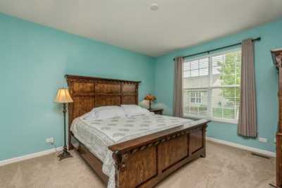 Home For Sale in Huntley, Illinois