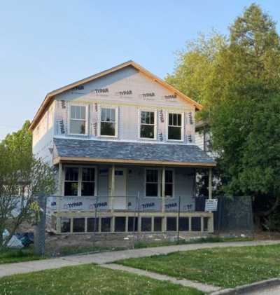 Home For Sale in Morton Grove, Illinois