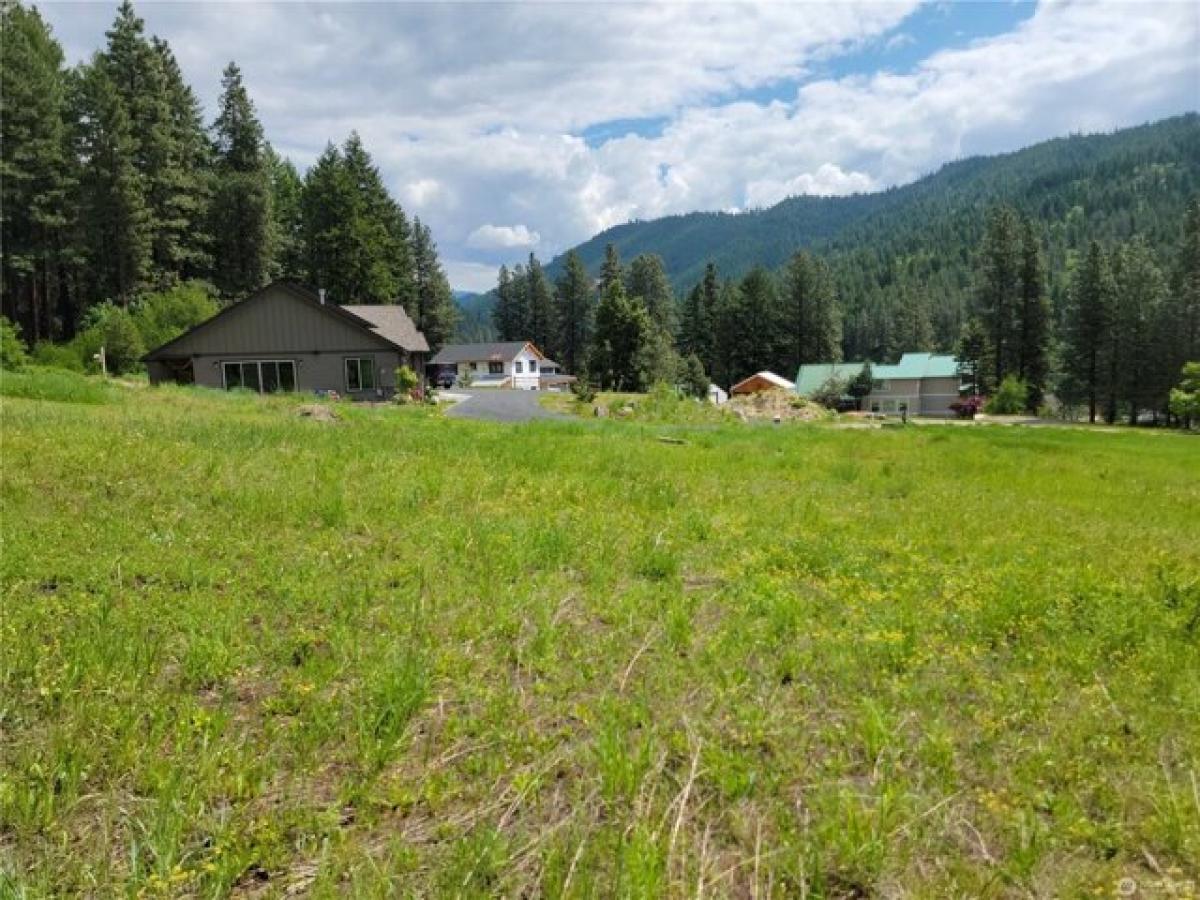 Picture of Residential Land For Sale in Leavenworth, Washington, United States