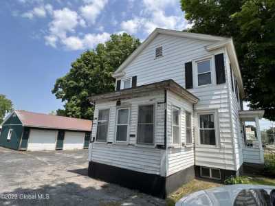 Home For Sale in Fort Edward, New York
