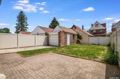 Home For Sale in Laurelton, New York