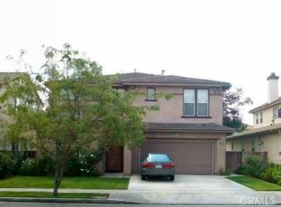 Home For Sale in Reseda, California