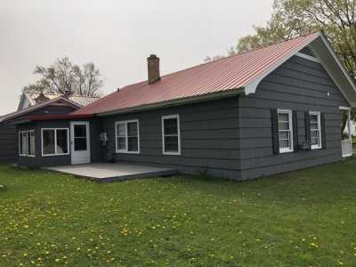 Home For Sale in Cheboygan, Michigan