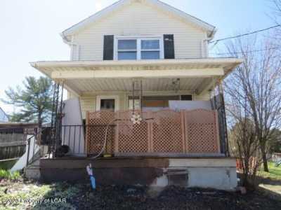 Home For Sale in Throop, Pennsylvania