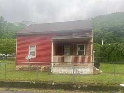 Home For Sale in Wharton, West Virginia