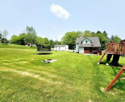 Home For Sale in Cairnbrook, Pennsylvania