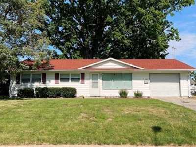 Home For Sale in Danville, Illinois