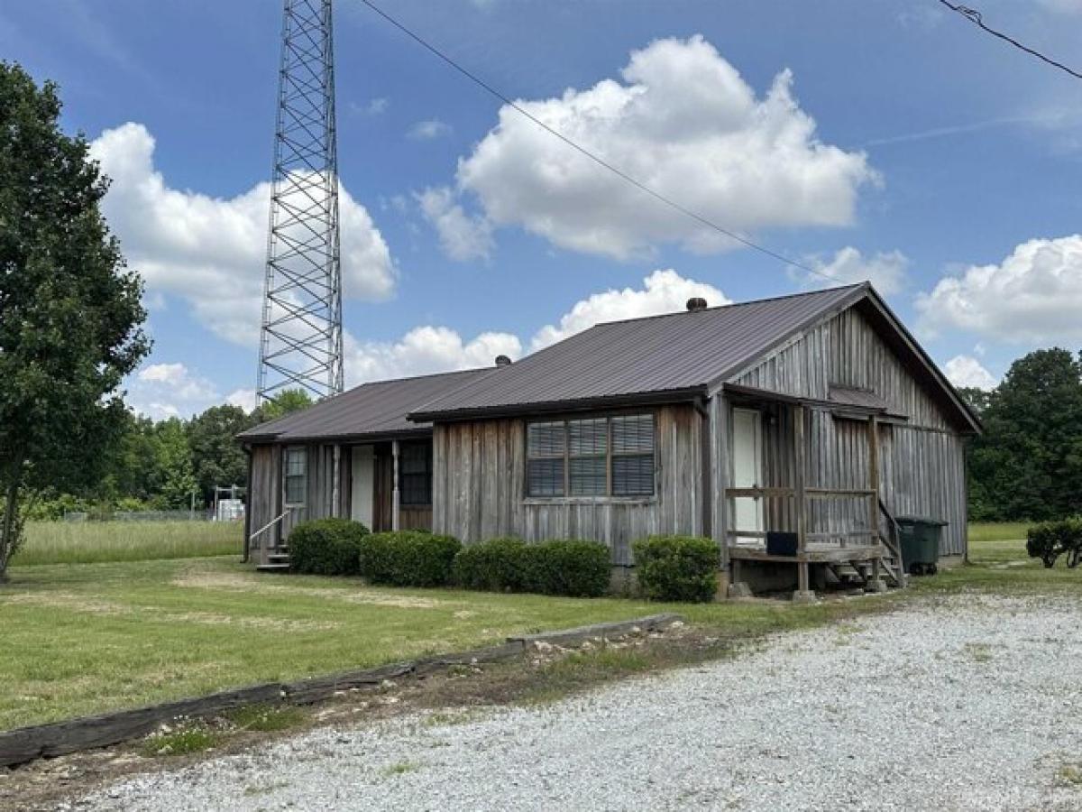 Picture of Home For Sale in Brookland, Arkansas, United States